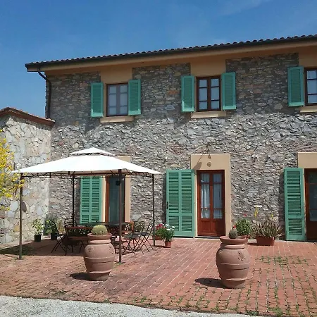 Locazione Turistica La Ginestra アパート モンスンマーノ・テルメ