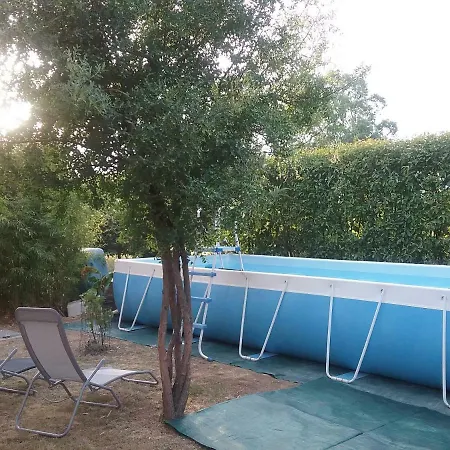 アパート Locazione Turistica La Ginestra